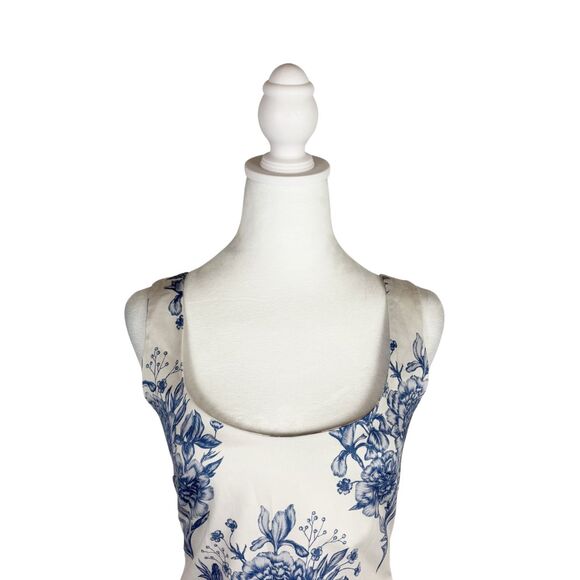 Isla & White Amy Floral Mini Dress New With Tags Small - Picture 5 of 12